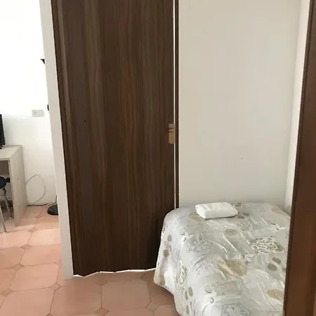 Mike Bed & Breakfast