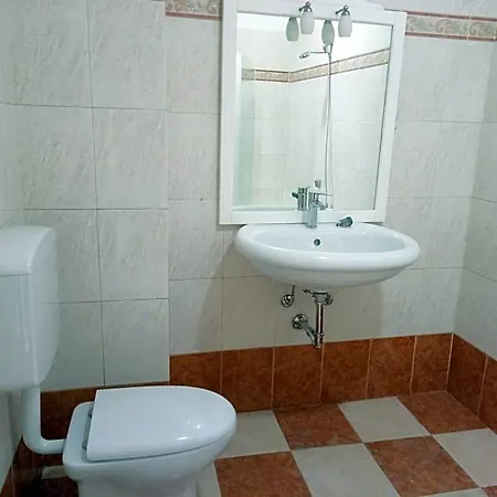 Mike Nocleg ze śniadaniem Novi Ligure