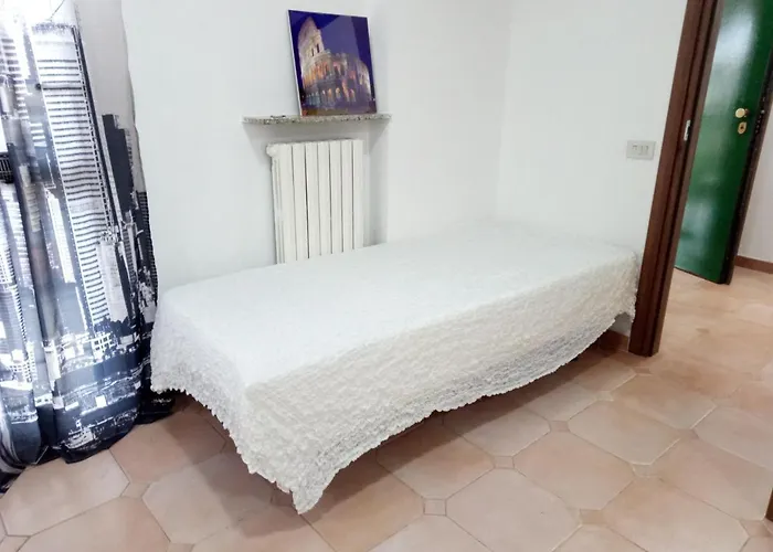 Mike Bed & Breakfast *